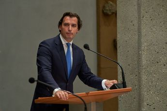 Thierry Baudet ontmaskert ware agenda kartel: 'Niet Nederlanders eerst, maar internationale afspraken'