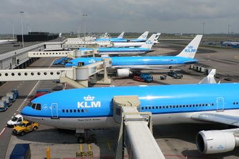 KLM's focus op core business in het gedrang door opgedrongen LHBTI-beleid