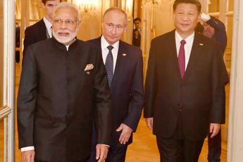 Poetin staat alles behalve alleen: Russische leider ontmoet leiders van China, Brazilië, India én Zuid-Afrika