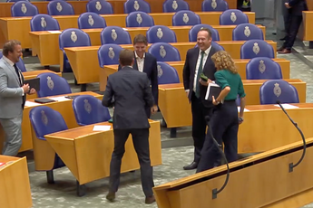 Kabinet valt niet: Peter Heerma (CDA), Jan Paternotte (D66) en Sophie Hermans (VVD) grappen en grollen tijdens debatschorsing