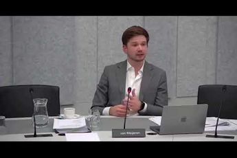 Filmpje! Gideon van Meijeren (FVD) pakt CDA'er aan: 'Verschrikkingen werden gepleegd door mensen die gehoorzaam waren'