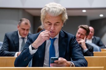 Wilders in gevaar? Haatdragende tekening op PVV-etalage in Tweede Kamergebouw zorgt voor opschudding
