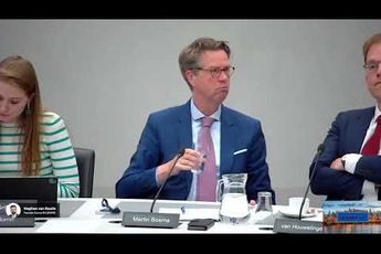 Video! Harde clash tussen DENK'er Van Baarle en PVV'er Bosma over racisme