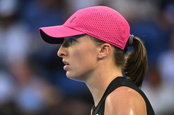 Swiatek Explains Why She Cried After Beating Osaka At Roland Garros