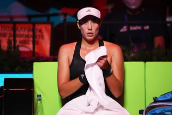 Garbine Muguruza continua o seu hiato no ténis e participa na Semana da Moda de Paris, na qual também participou Serena Williams