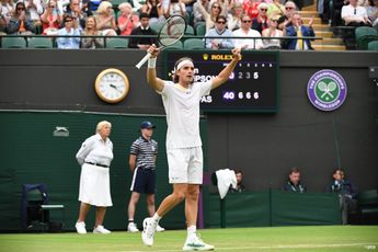 Stefanos Tsitsipas marches on at Wimbledon