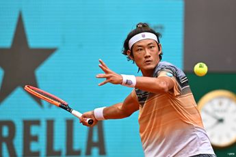 Zhizhen Zhang sorprende a Hubert Hurkacz en el Open de Japón