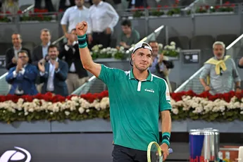 Jan-Lennard Struff vence de forma indiscutível o Open de Munique ao derrotar Taylor Fritz em 2 sets