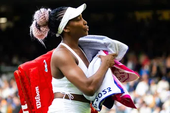 Fãs não reagem bem à derrota de Venus Williams na primeira ronda de Indian Wells: "Precisa de se reformar já, isto é difícil de ver"