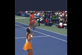 (VIDEO) Doubles mishap: Azarenka accidentally hits partner Beatriz Haddad Maia during US Open match