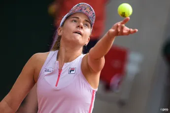 A jogadora abertamente homossexual Nadia Podoroska revela porque é que "é muito mais difícil" para os homens assumirem-se no ATP Tour