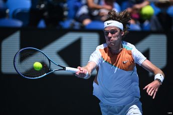"Ich meine, er braucht sein Knie": Nick Kyrgios verblüfft über Andrey Rublevs heftigen Ausraster auf dem Platz bei den ATP Finals 2023