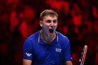 O prodígio de Novak Djokovic, Hamad Medjedovic, está feliz por seguir as pisadas do seu mentor: "Ele ganhou o Big Masters e eu ganhei o Next Gen"