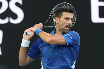 RELATÓRIO DO JOGO | Novak DJOKOVIC tem dificuldades, mas consegue vencer no Open da Austrália