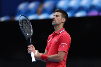 Viktor Troicki diz que Novak Djokovic deverá falhar a próxima eliminatória da Taça Davis: "Não acredito que ele venha, está em Espanha com a família"