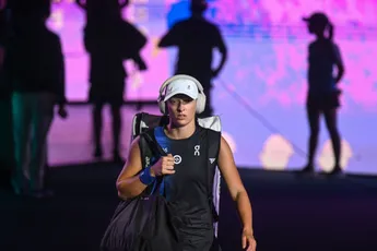 Iga Swiatek vai dar a volta por cima com Sofia Kenin no Open da Austrália: "Foi assim que os nossos percursos de vida se separaram"
