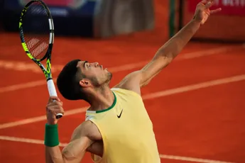 Carlos Alcaraz fica desanimado e a precisar de respostas após a surpreendente derrota de Jarry no Argentina Open: "Isso magoou-me muito"