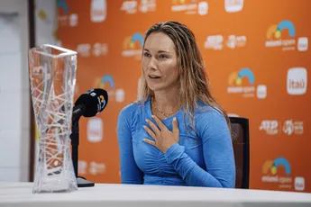Chris Evert é a última a questionar a decisão de reforma de Danielle Collins após o triunfo no Open de Miami: "Tens mesmo a certeza que queres?"