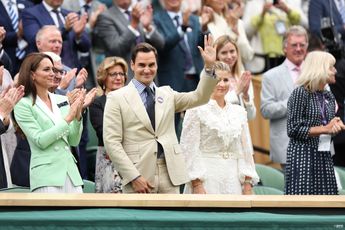 El espíritu competitivo de Roger Federer, incluso en el tenis de mesa, divierte a los aficionados: "No deja ganar ni un punto a los niños"