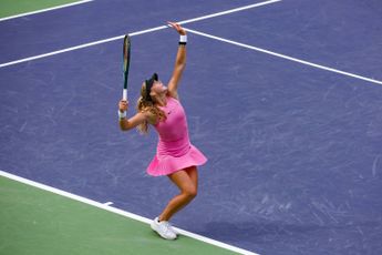 Irmãs Mirra ANDREEVA e Erika ANDREEVA jogaram ao mesmo tempo em Indian Wells