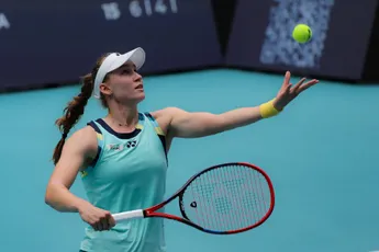 Elena RYBAKINA passa férias em Miami antes de marcar presença no Open de Estugarda