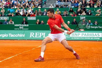 Novak Djokovics Aushilfstrainer Nenad Zimonjic wird beim Sieg gegen Safiullin beim Monte-Carlo Masters gesichtet