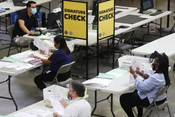 Claim: California sent 440,000 ballots to people who died or moved. Fact check: Mixed