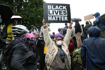 Claim: Donations to Black Lives Matter actually fund Democratic campaigns. Fact check: False