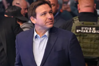 Florida lawmakers allow DeSantis to forge new path on redistricting