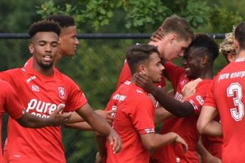 Jong FC Twente begint competitie met overwinning op Capelle