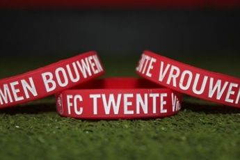 Een polsbandje om de FC Twente Vrouwen te steunen