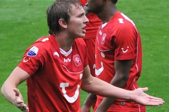 Voormalig FC Twente-spelers: De Jong in ziekenhuis na tackle Berghuis
