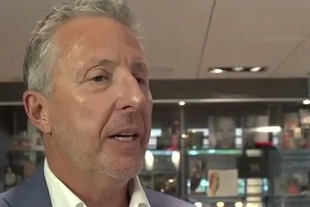 FC Twente daagt spelersmakelaar Rob Jansen voor het Nederlands Arbitrage Instituut