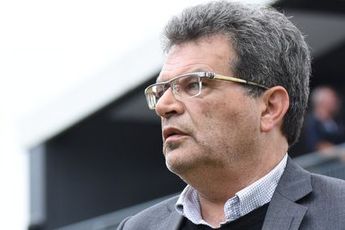 Telefoon Van Leeuwen roodgloeiend: "Krijgen spelers aangeboden van salarisniveau Juventus"