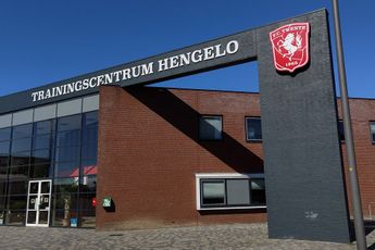 Trainersstaf FC Twente/Heracles Academie 2021-2022 compleet