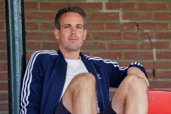 Brama eerlijk tegen Twente-talenten: "Dan kun je hard zijn"