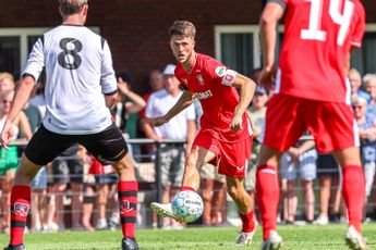 FC Twente scoort zeventien keer in eerste wedstrijd onder leiding van Oosting