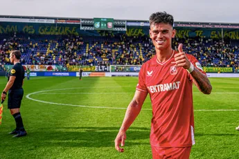Vriend binnen en buiten het veld: Hilgers helpt oud-Twente speler als personal coach aan nieuwe club