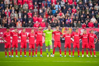 FC Twente en Sparta eren Kees Rijvers voorafgaand aan wedstrijd