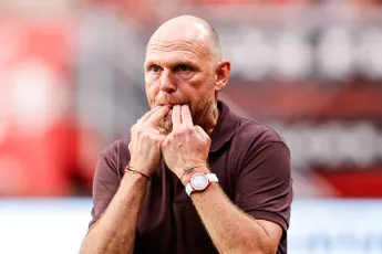 Oosting over vooroordelen bij trainerscursus: "Een jongen van het kamp als eredivisie-coach..."