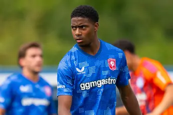 Pijnlijk signaal voor Panneflek: van Europees kampioen naar overbodig bij FC Twente