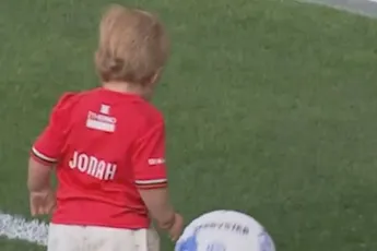 Video: Zoontje Verschueren laat Grolsch Veste ontploffen na ruime zege op Sparta