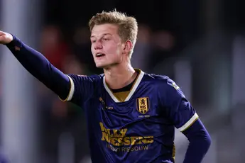 Streep door naam FC Twente-target Uneken: Spits tekent bij Zweedse koploper