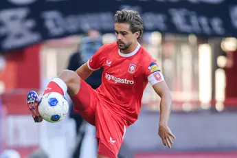 Hongaarse media verbaasd over 'slapend' FC Twente en lovend over sfeer in de Grolsch Veste