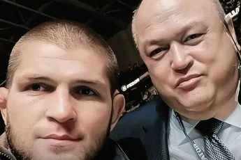 Samenwerking MMA-ster Khabib en Bellator vechtbaas Coker: 'Dit gevecht moet er komen'