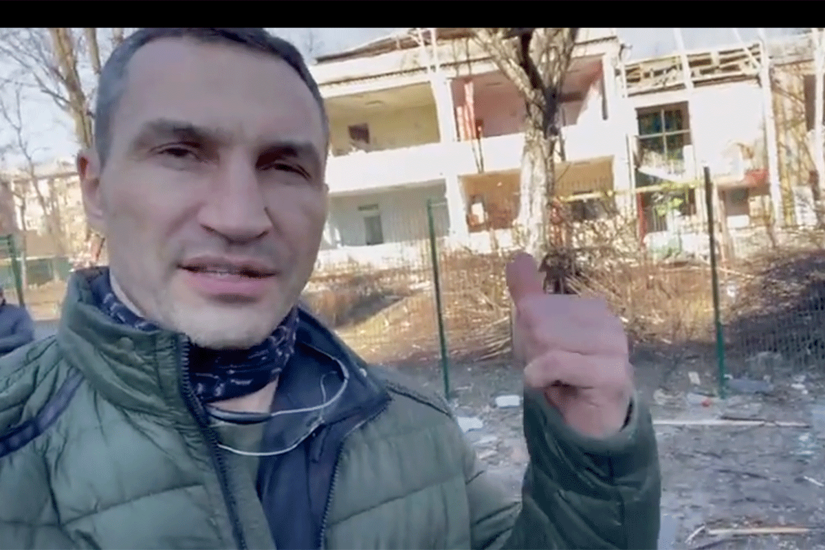 'Massamoord!' Bokslegende Klitschko haalt uit naar Rusland (video)