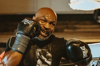 MIKE TYSON: 'De goden sporen mij aan tot oorlog in de ring'