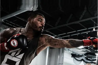 Tyrone Spong maakt comeback! Treft oud-rivaal Rico Verhoeven