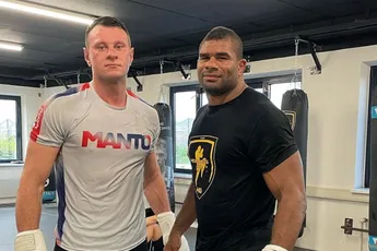 Wrzosek over trainen met Overeem: 'We spelen geen spelletjes’
