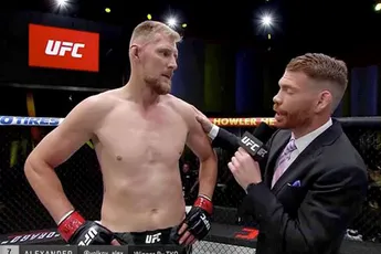 Uitgescholden UFC'er Volkov reageert op verslaan Rozenstruik